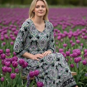 Catherines Womens 2X Long Sleeve Paisley Shift Dress Green Purple Liquid Knit